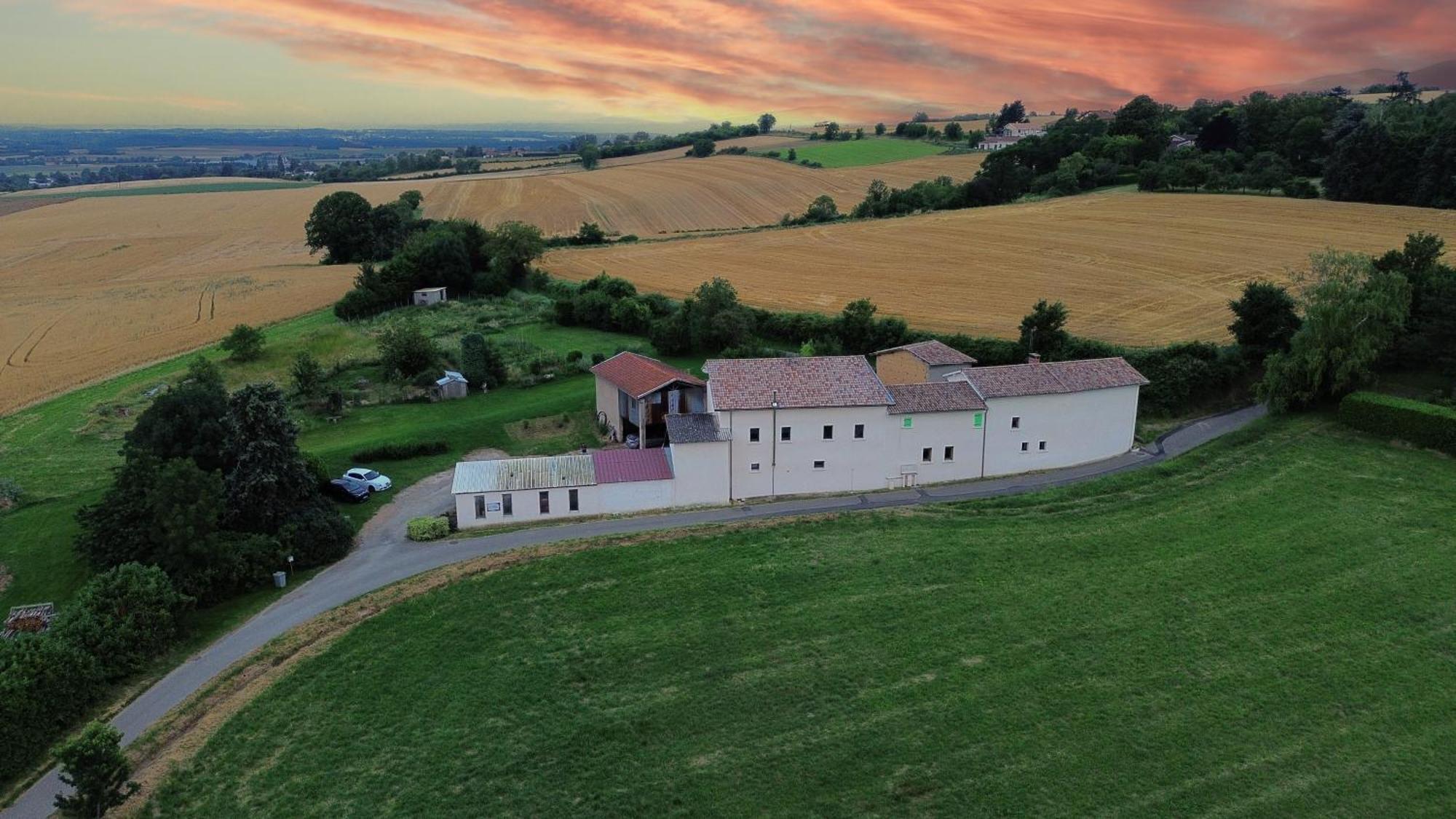 Bed & Breakfast La Ferme Des Cerisiers Reventin-Vaugris